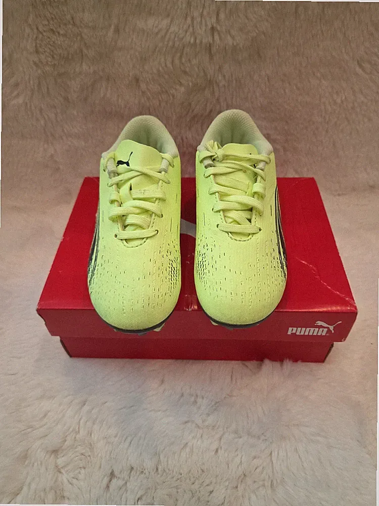 Puma Ultra Neon Green Soccer Cleats Youth Shoes Size 11C