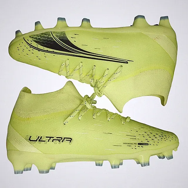 PUMA Ultra Pro FG/AG Soccer Cleats Youth 4C Multi Grip Control Lace Up 106918-01