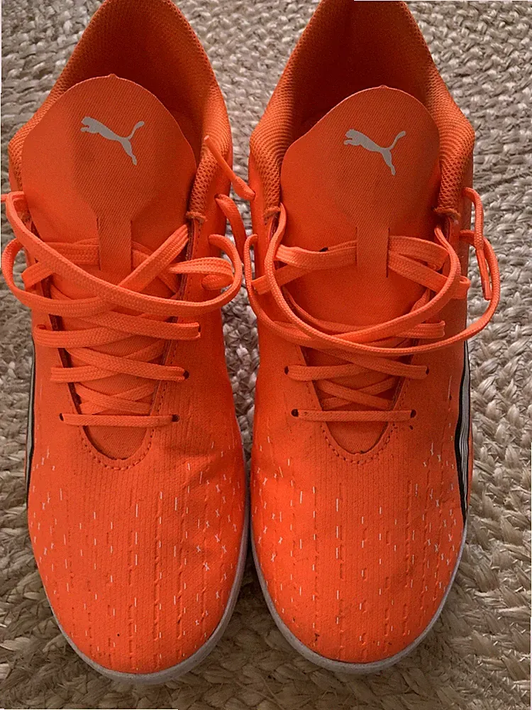 Puma Ultra Turf Soccer Shoes orange Men’s Size 9.5 10 11