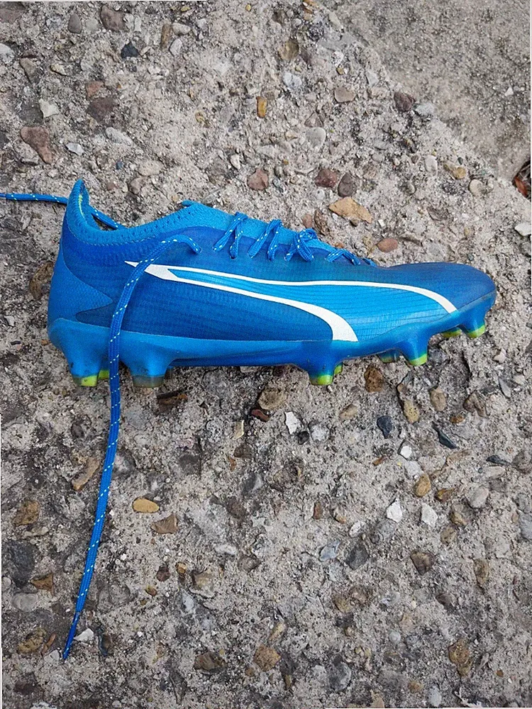 Puma Ultra Ultimate Firm Ground/Artificial Ground soccer cleats size 5 blue