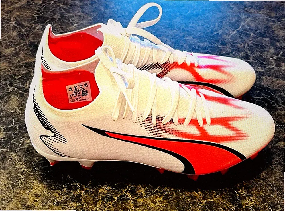 PUMA Ultra Ultimate Firm Ground Artificial Ground Soccer Cleats Size 7.5M 9W