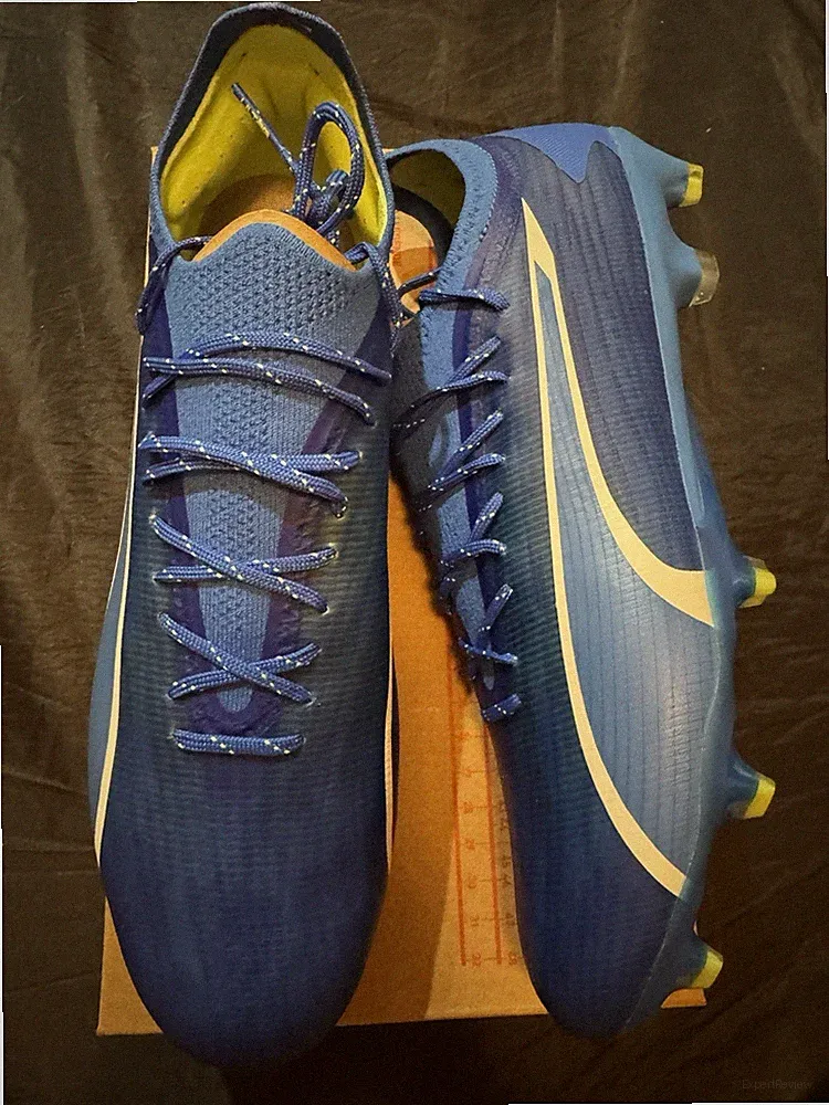 PUMA Ultra Ultimate Soccer Cleats Mens Blue 10731103 New Size 10.5 Brand New