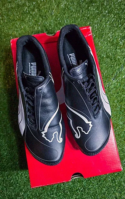 PUMA v1.08 Leather FG