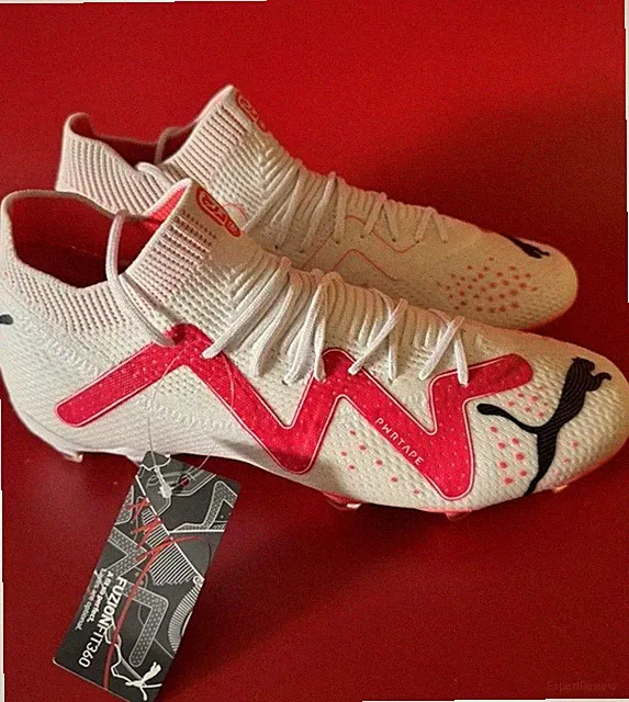 Puma Women 5.5 FUTURE ULTIMATE FG/AG Soccer Cleats 107356_01 White Black Orchard