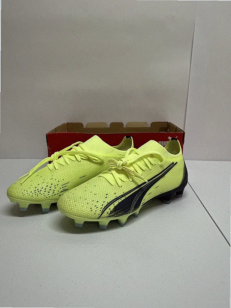 PUMA Women’s Ultra Match FG Soccer Cleats Size 6
