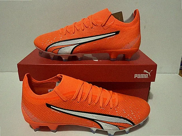 PUMA Women’s Ultra Match FG Soccer Cleats Size 8