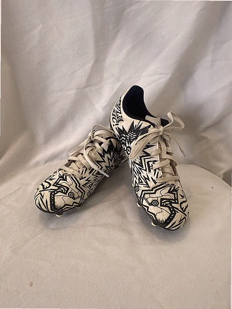 PUMA x PULISIC Kids' Tacto II FG Soccer Cleats White/black Size US 13.5 Boys