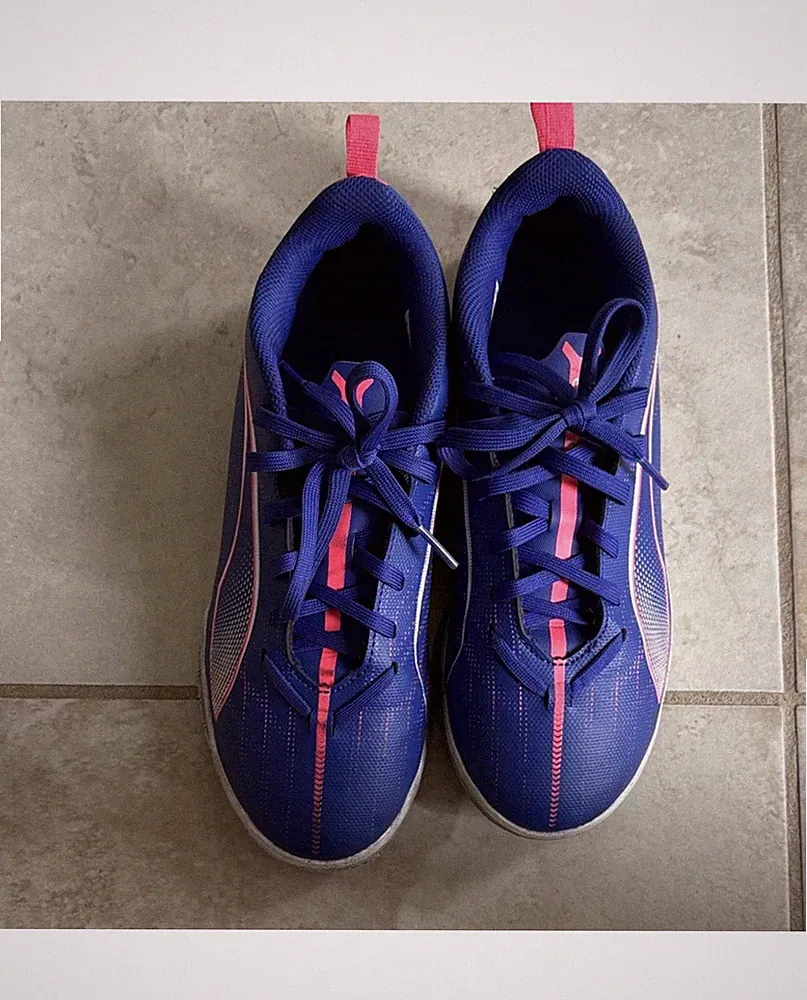 PUMA Youth Unisex Soccer Shoes Blue Athletic Footwear for Indoor or Outdoor Play