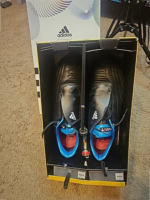 ** RARE ** Adidas F50i TUNIT Leather Cleats US 13.5 / UK 13 SUPER Clean!!