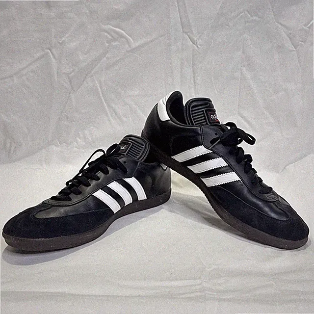 Rare Adidas Samba Classic Gum Indoor Soccer Shoes Men’s Black Sz 12