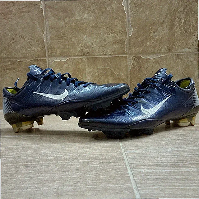 RARE Men’s Size 8.5 Nike Mercurial Vapor III FG Soccer Cleats 2006 Grail VTG