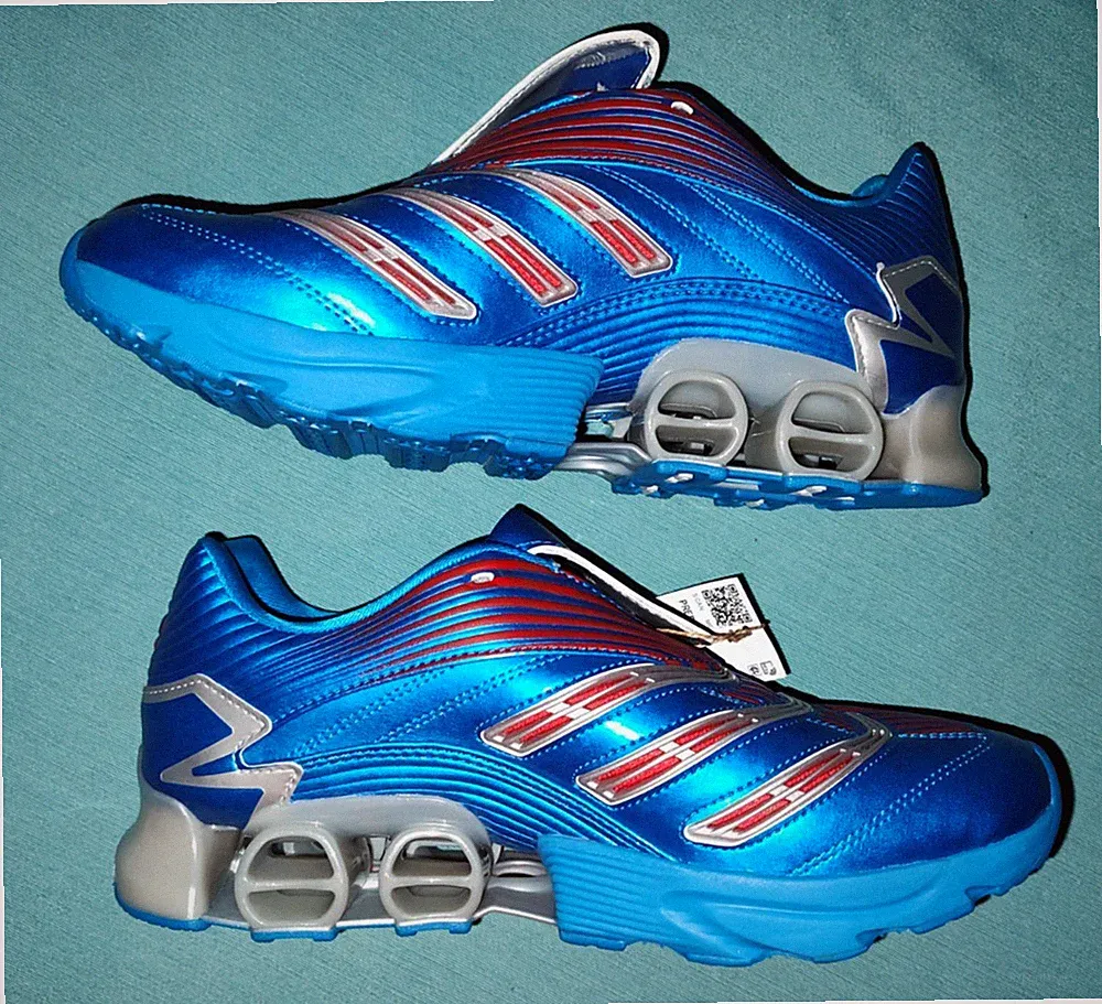 casual soccer shoes