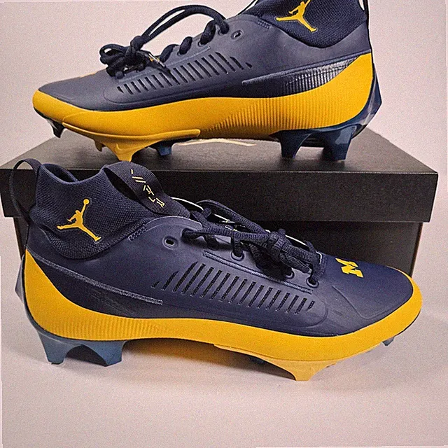Rare Nike Jordan Vapor Edge Pro 2 Michigan Cleats PE, Size 12 FJ5709 407 Men's
