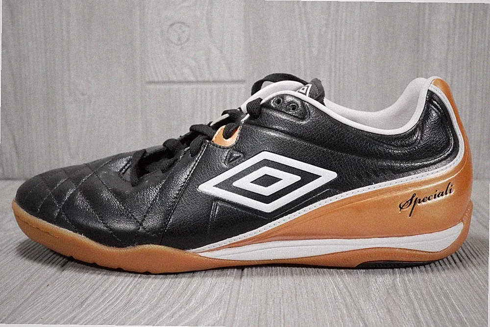 Rare Sample Umbro Speciali 4 Premio Indoor Soccer Shoes Mens Size 9