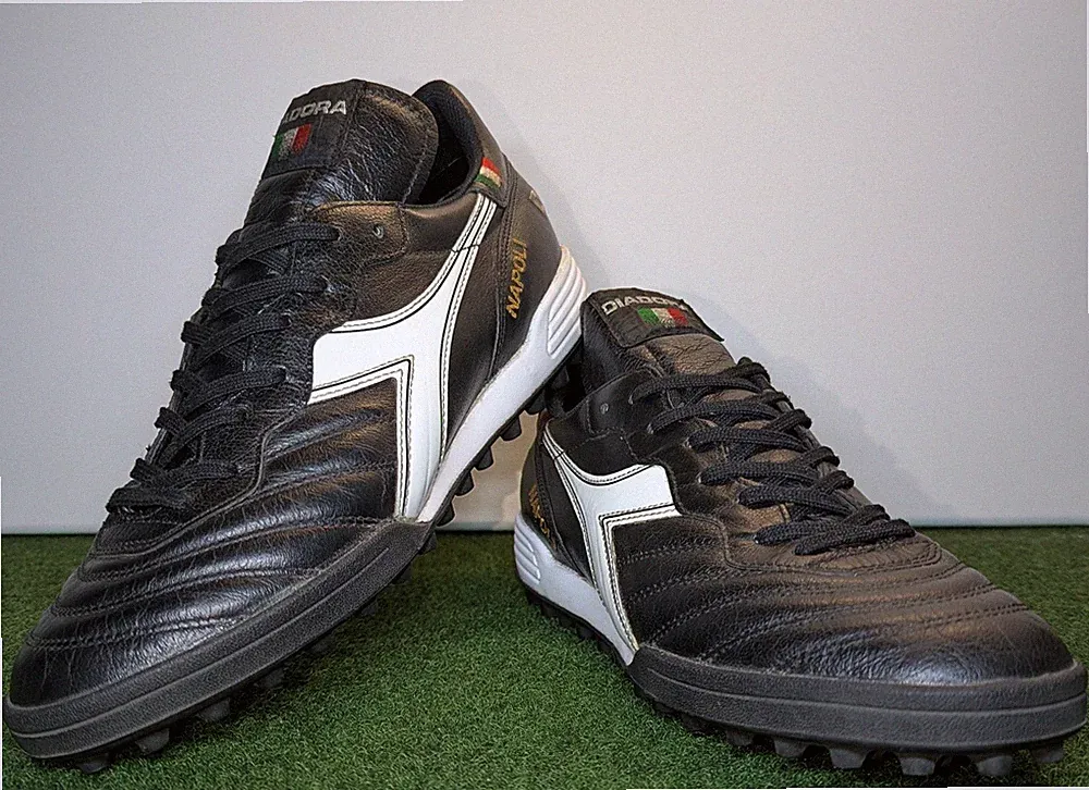 Restored Vintage Diadora Brasil Napoli Turf Soccer Cleats Shoes 7.5 US