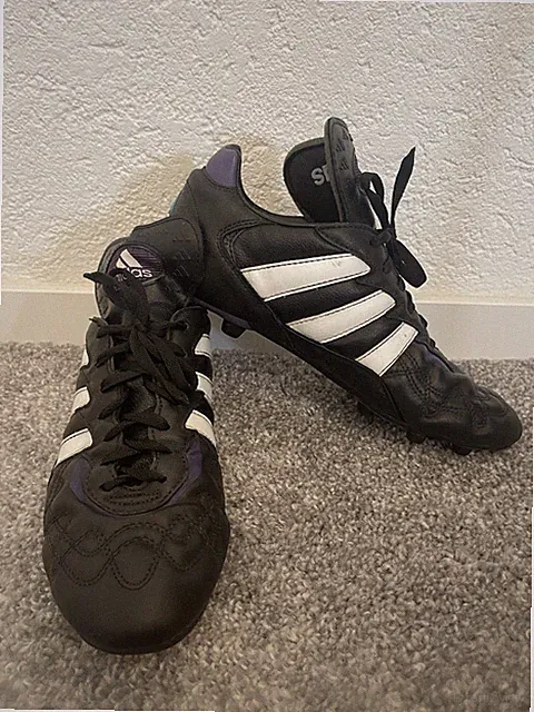 Retro Adidas Santiago Liga Football Boots US Size 9 EU 27.5cm Black Vintage 1996