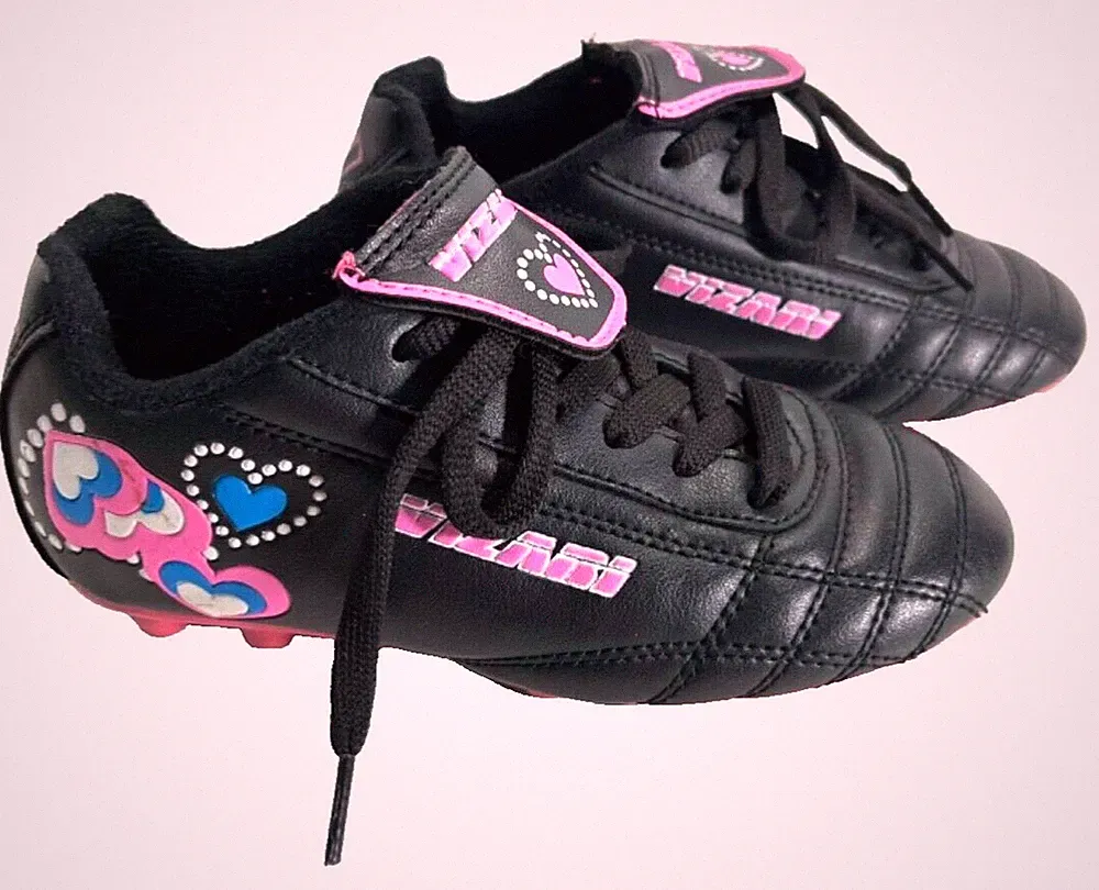 Retro Hearts FG Soccer Cleats for Little Girls Soccer Players Size 10 Black