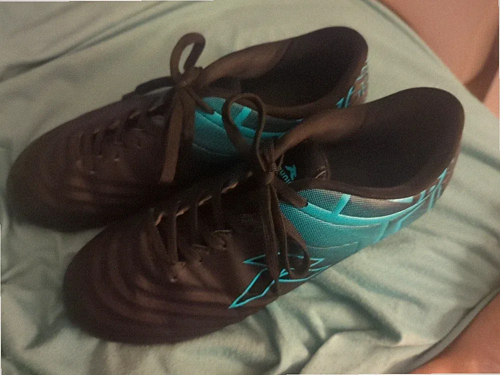 RUNIC Soccer Cleats Mens, Shoes 10