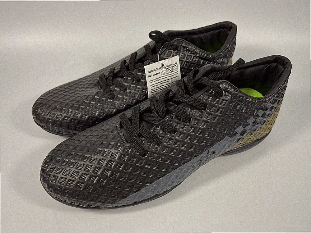 RUNWAY Athletic Professional for Outdoor Training Firm Ground Soccer Cleats SZ11