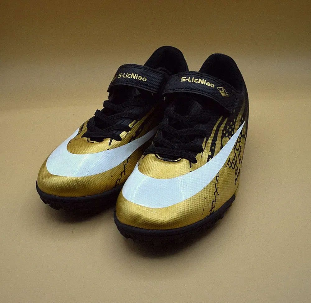 S-LieNiao Kids Soccer Cleats Shoes Size 38 Black/Gold