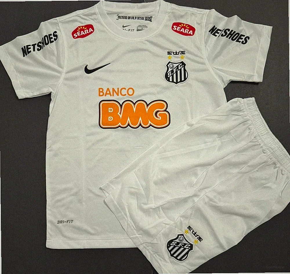 Santos 2013 Youth Soccer Jersey - Neymar Jr Size 28 For Kids 10-12 Years Old
