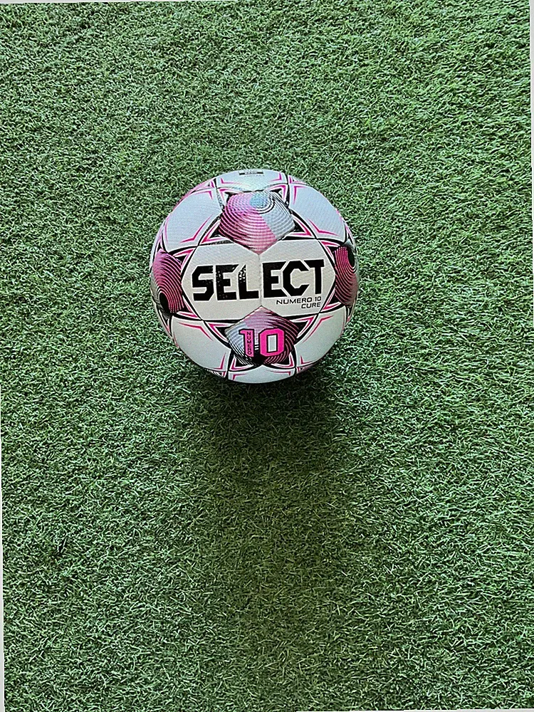 Select Numero 10 "The Cure" HSB Soccer Ball Size 5 Pink