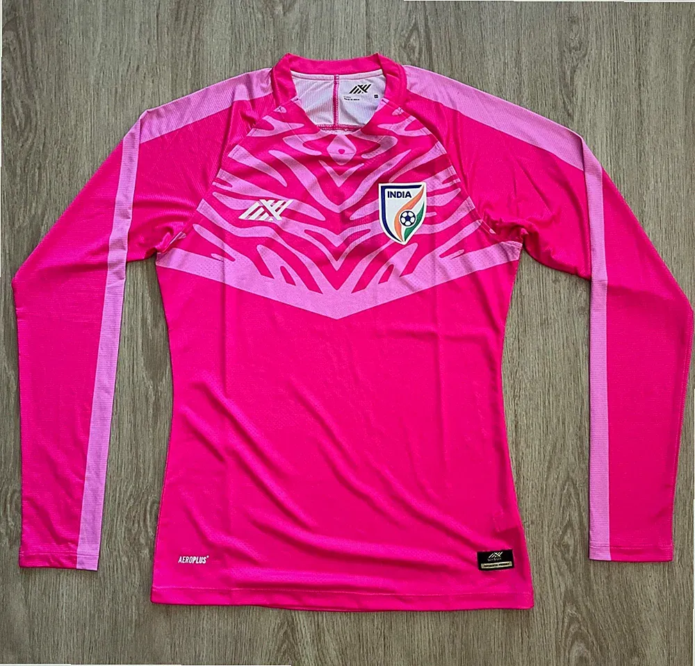 Six5six INDIA 2022 Away Long Sleeved Jersey Kit pink soccer shirt Women's XS