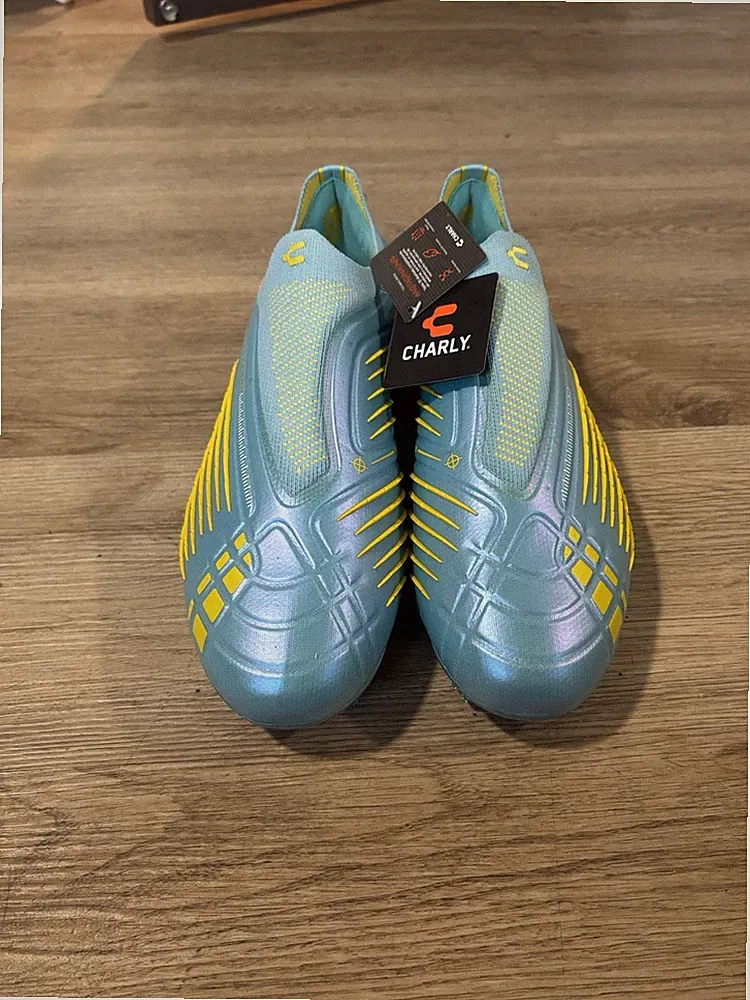 Size 10.5 -Charly Stingr Laceless PFX FG Soccer Cleats - Aqua/Yellow
