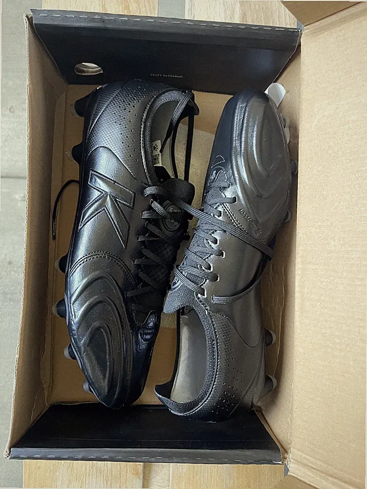 Size 10.5 Leather FG Soccer Cleats Shoes for Men Pro K-Leather Lightweight, 2563