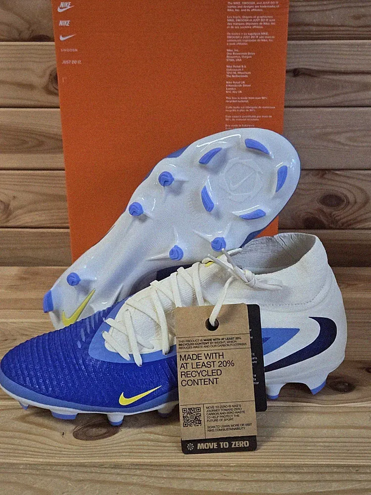 Size 10.5 - Nike Phantom 6 High ACAD FG/MG LV8 Men's Soccer Cleats HQ2279-400