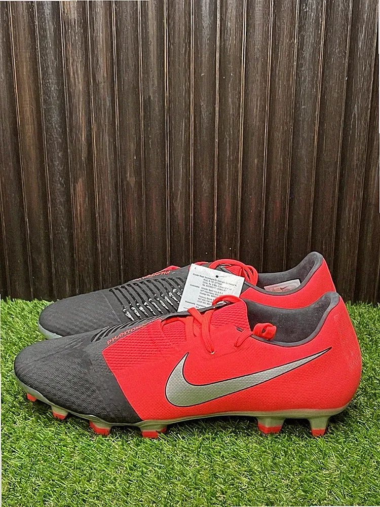 Size 10 - Nike Phantom Venom Academy FG Crimson & Black Soccer Cleats AO0566 606