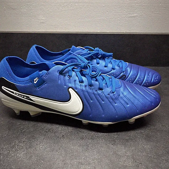 Size 11.5 Nike Tiempo Legend 10 Academy HG Soccer Cleats Soar White DV4339-400