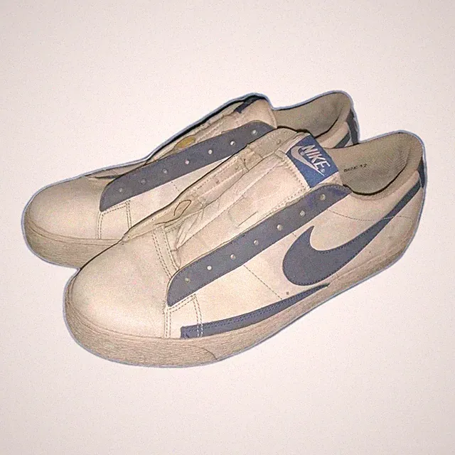 Size 12 Men's VTG Nike White & Blue Lowtop Sneakers / Beaters