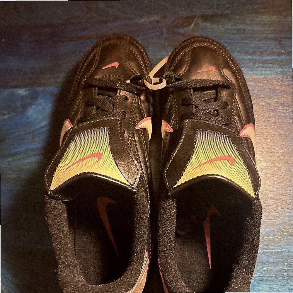 Size 13.5C Nike First2 Team Fg Girls Soccer Cleats