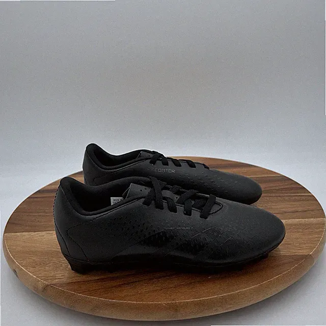 Size 2 Youth Adidas Kids Predator Accuracy 4 Flexible Ground Soccer Cleats
