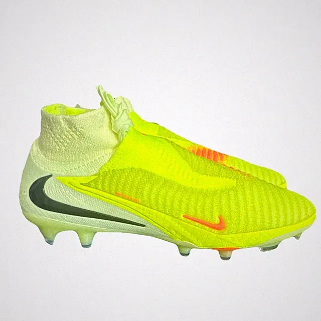 Size 5.5 ELITE Nike Phantom 6 Soccer Cleats AG neon yellow.