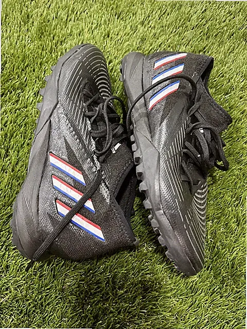 Size 5.5 Indoor Soccer Cleats Adidas Predator Edge 4