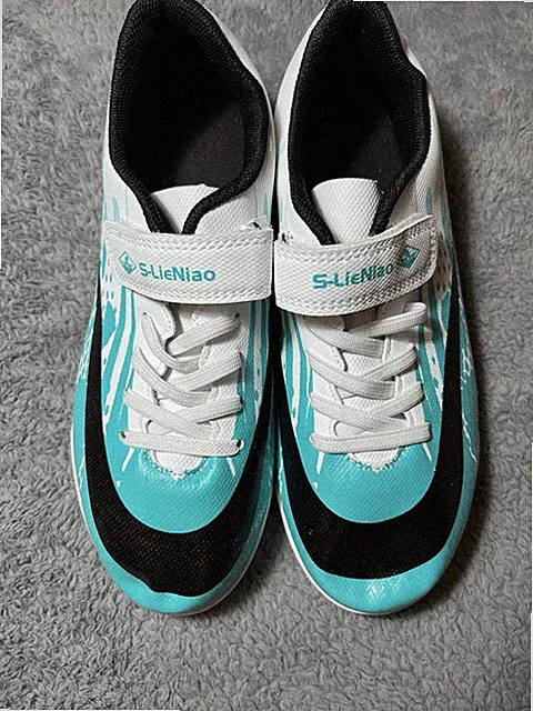 Size 5.5 Indoor Soccer Cleats Youth Boys