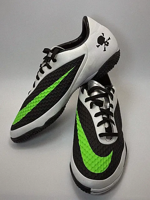 Size 6.5 Nike Hypervenom Phelon IC Soccer Shoes Black Neo Lime Mens 599849-031