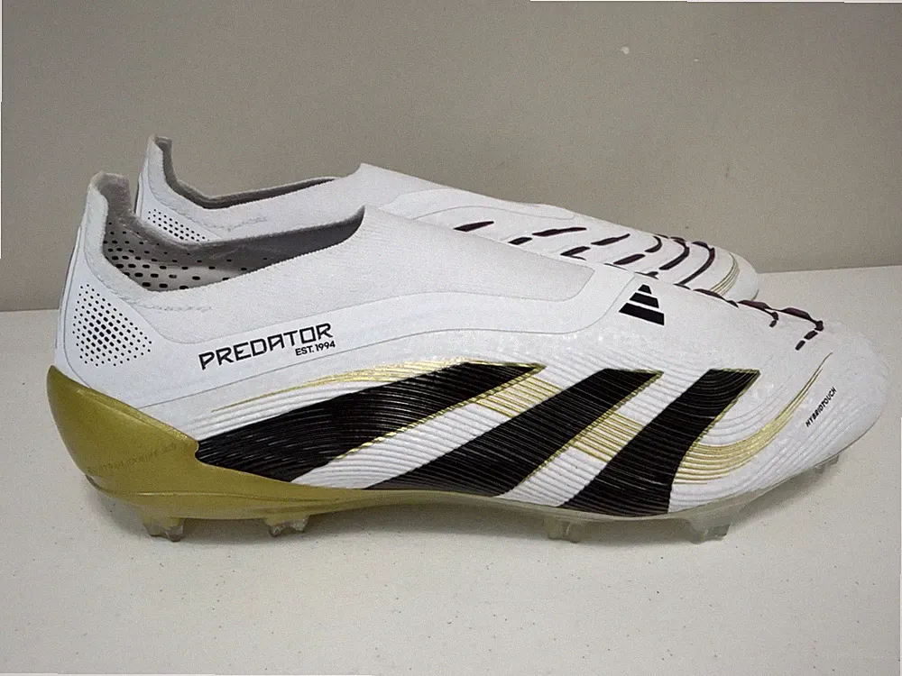 Size 9 Men's Adidas Predator Elite Laceless Firm Ground Soccer Cleats JI1079