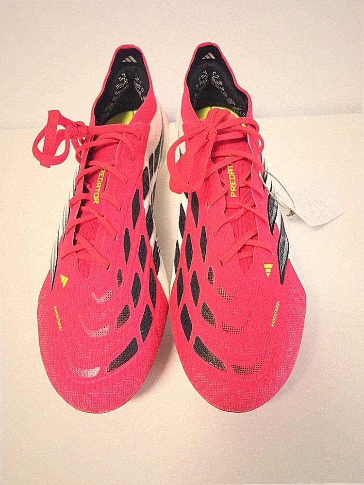 Size 8 Adidas 26 Predator Elite AG Men's Soccer Cleats Red