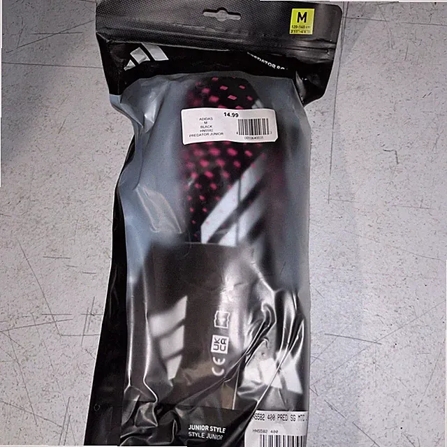 Size M- Junior Adidas Predator Shin guard Black pink