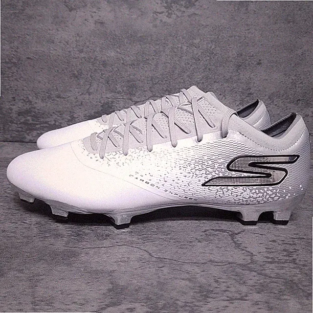 SKECHERS Razor 1.5 Elite FG Football Soccer Cleats Mens 12 White Silver