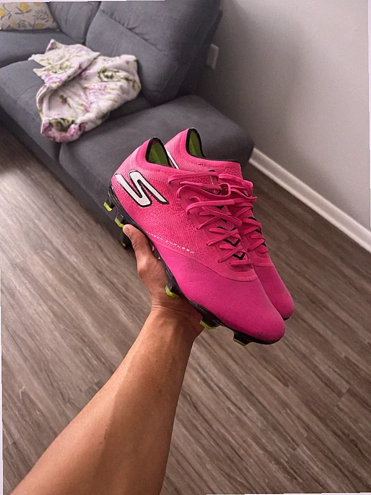 SKECHERS Razor 1.5 Elite FG Soccer Cleats Pink Unisex US Size 9