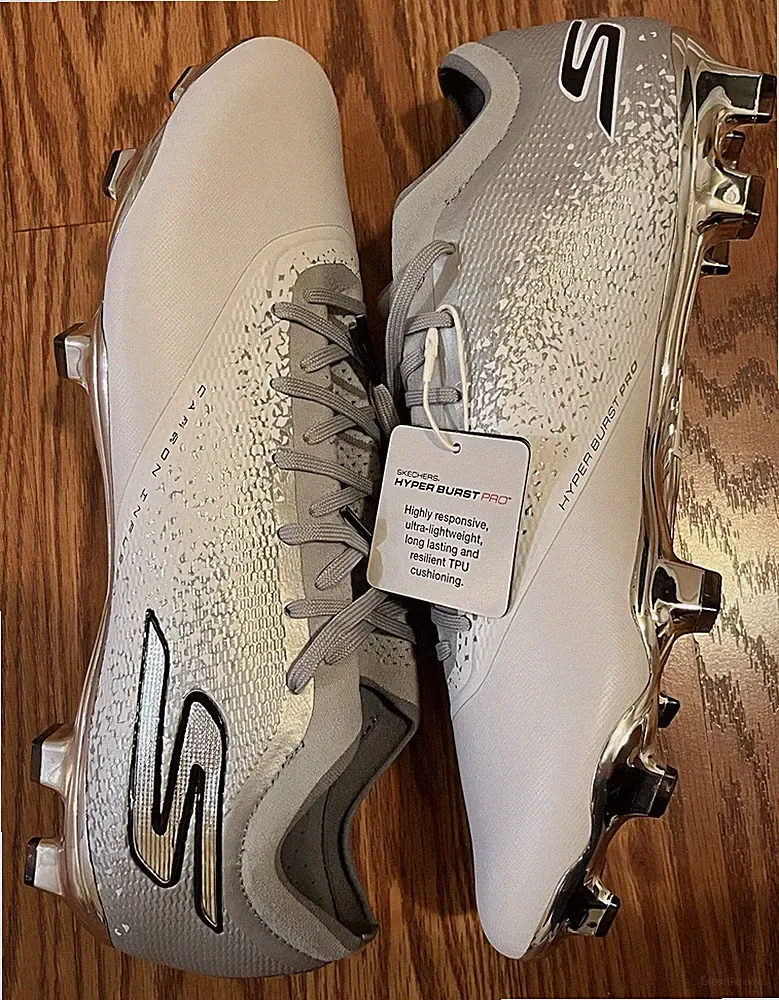 Skechers Razor Elite 1.5 FG soccer cleat