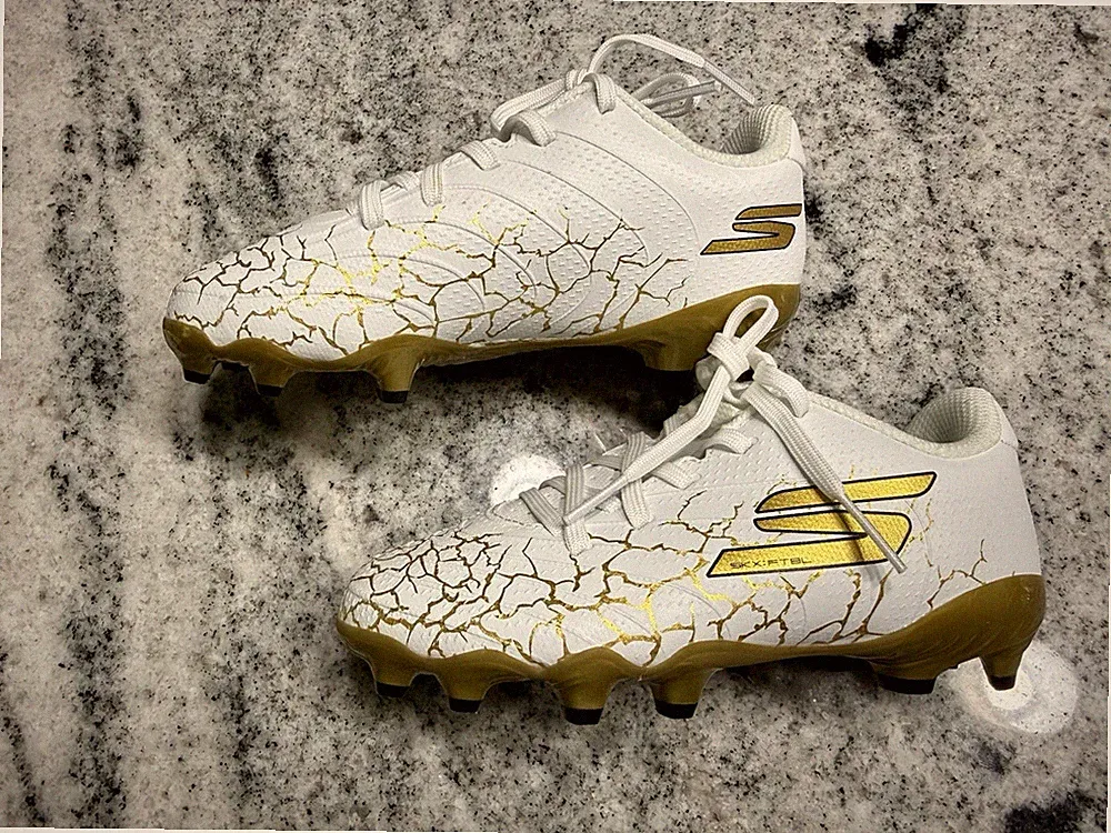 Skechers SKX-01 Soccer Cleats Youth Kids Size 11 White Gold Molded FG Spikes
