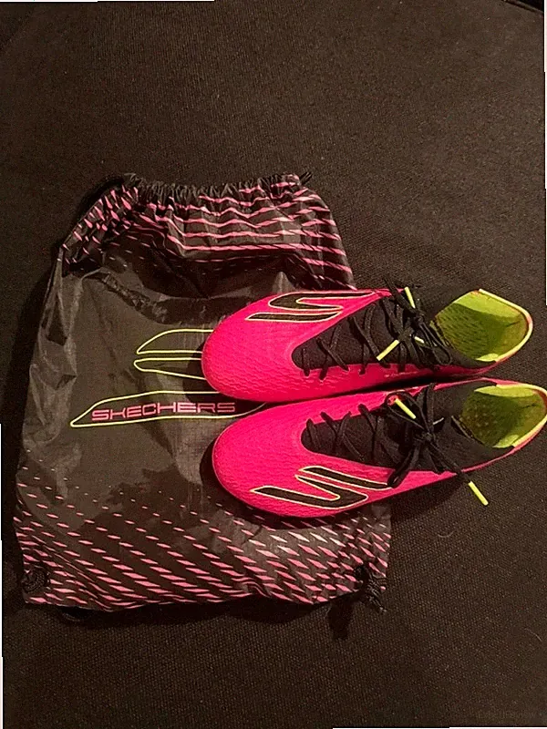 Skechers Skx 02 FG Size 8.5 US Soccer Cleats