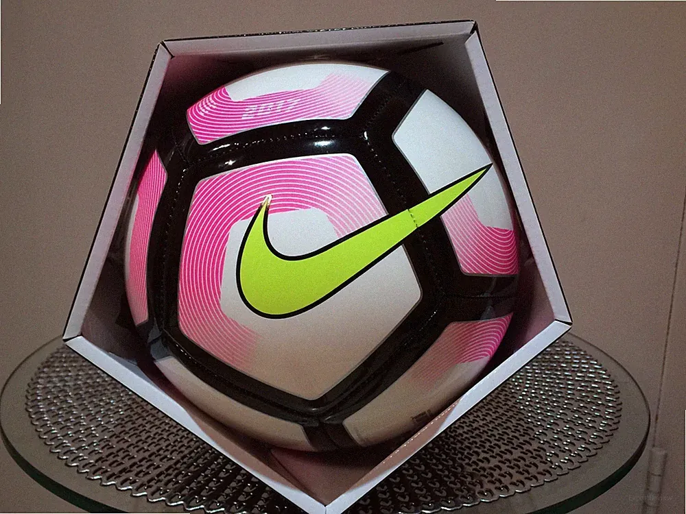 SOCCER BALL-NIKE PITCH-SIZE 5-REPLICA BALL-WHITE/PINK/BLACK IN COLOR-NEW-IN BOX