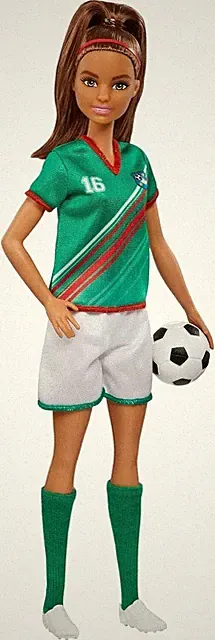 SOCCER BARBIE Doll w Ponytail, Green #16 Uniform, Cleats & Ball NEW SEALED MINT