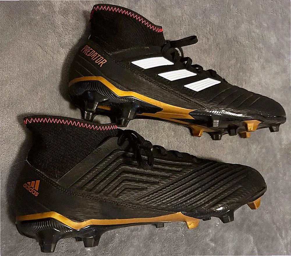 Soccer Cleats Adidas Predator Size 11 Mens Sports Traction Grip Ankle Support